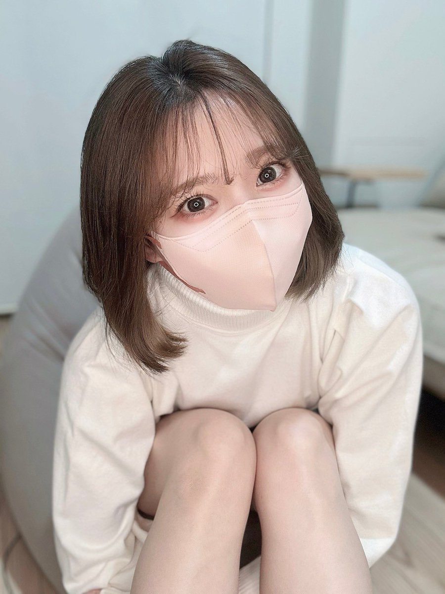 DAGadekar2's tweet photo. 오빠 나 오늘 너무 외로워서 보지 벌렁거려 하트랑 RT해주면 다 보여줄게 💦 #포카마켓가요대전 https://t.co/4GuTtJ4qGv
