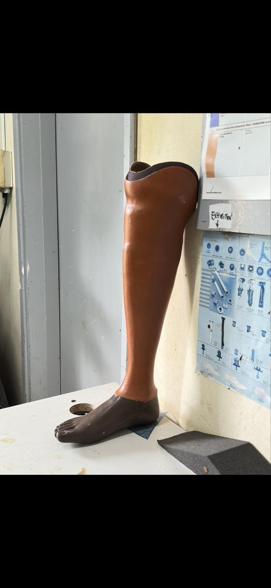 RanaLeteiyo's tweet photo. Below knee prosthesis is an artificial limb that is prescribed to a patient who has been amputated below the knee. Book your assessment and measurements with a prosthetist for quality and best fitting artificial leg. https://t.co/l8S28ICaM3