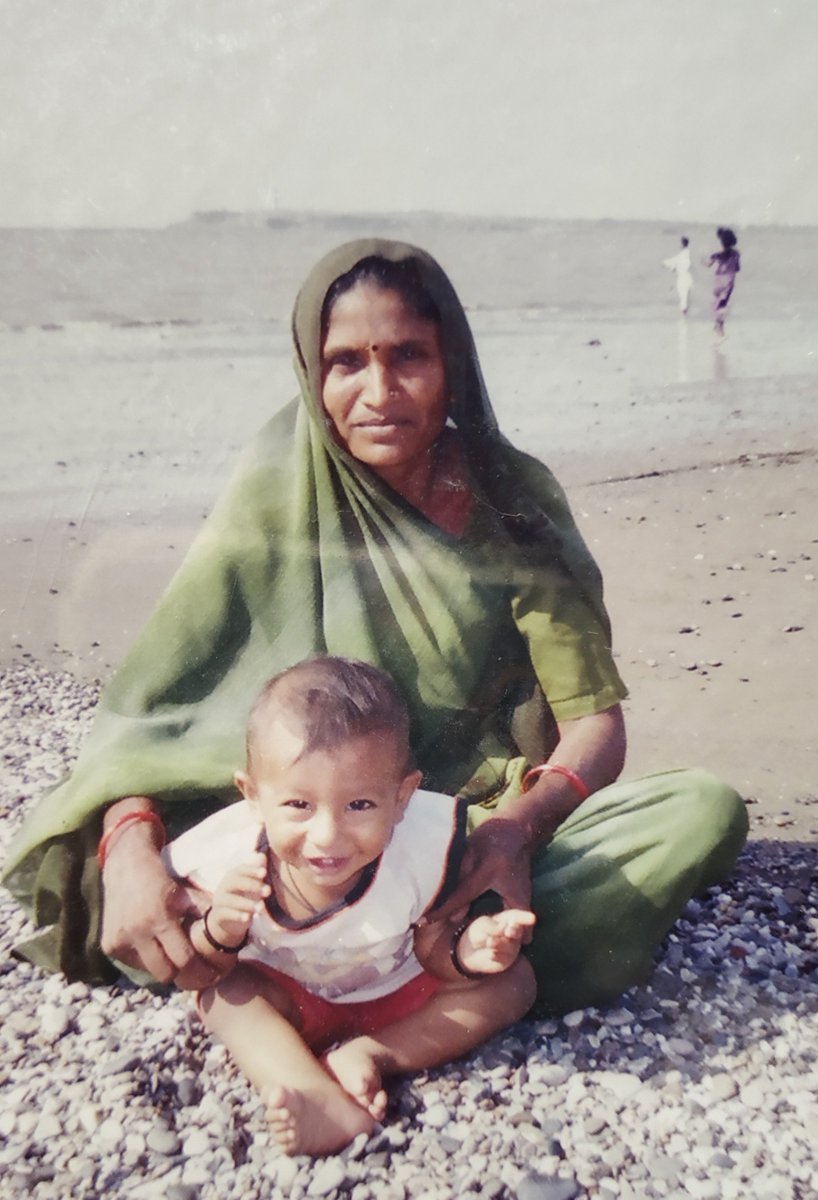 dhavu112's tweet photo. Found this gem with my grandma.

 I look chaotic here, but trust me, I am ten times more chaotic right now in real life. 😂

​#TBT #Family https://t.co/bUo1vuw6zR