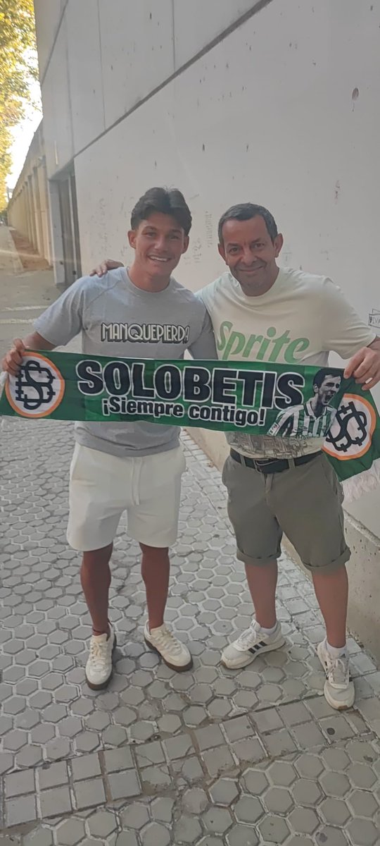 Alex10Castizo's tweet photo. @RBB_betis_1907 @RealBetis @Jmcastizo1907 https://t.co/xcViujqzl2