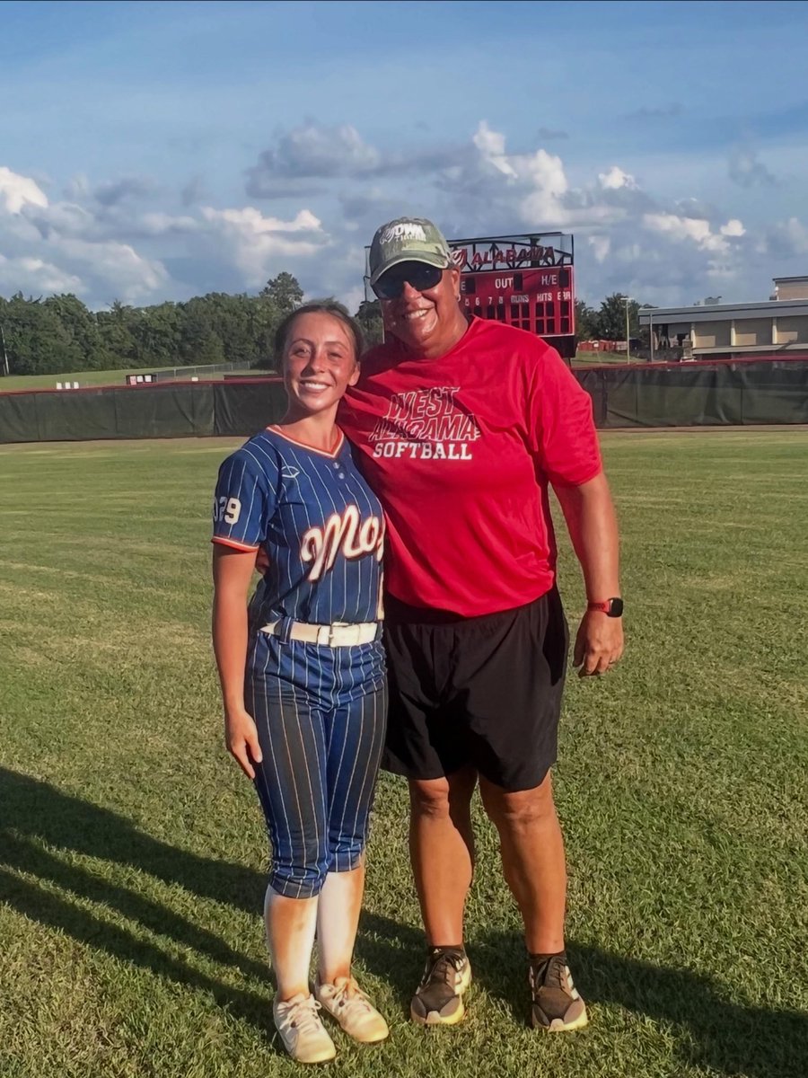 TNMojo_2029's tweet photo. Shoutout to @MaryLinDrinkard for representing at the UWA Prospect Camp this week! 👏 #hardwork #TNmojo2029 @UWA_Softball https://t.co/X6dIxHtb73