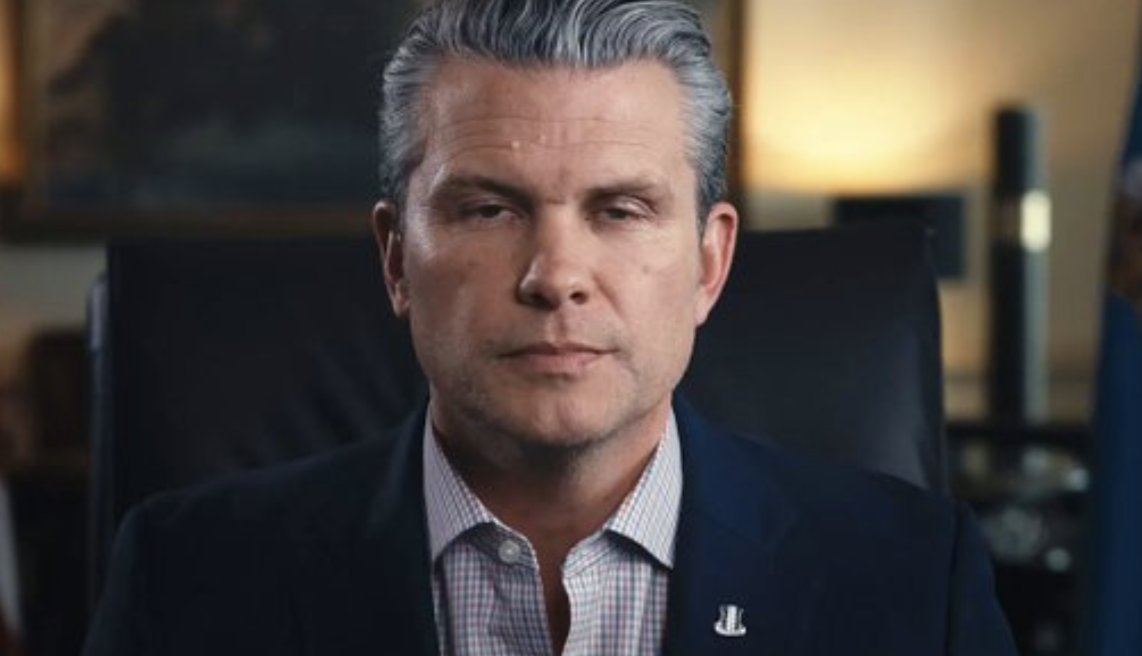 TrendsJrnl's tweet photo. Hegseth in Israel to take orders from Netanyahu after U.S. launches new bombing on Iran, MTG says
https://t.co/TlSQ6bqjrn https://t.co/IYzMFhiP8n