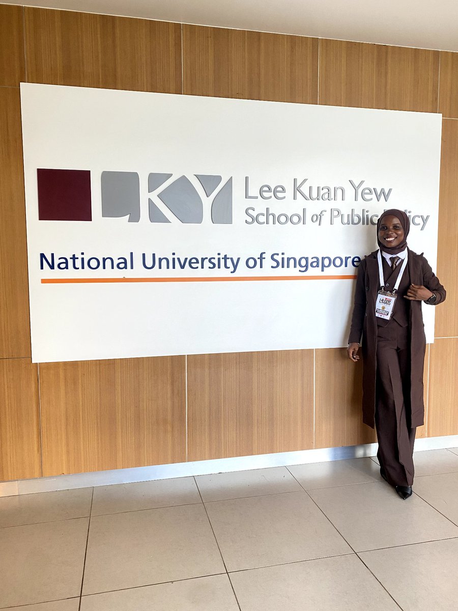 whalihyyah's tweet photo. From Ikorodu to Singapore 🇳🇬🇸🇬
Representing a fraction of the youths at Ikorodu, Lagos State.
Alhamdulillah 
Thank you for the opportunity @lagosstategov
@lasgmysd

👔: @barkah_apparel 

#ignite2026 #lkyspp https://t.co/UqTcUdlQF9