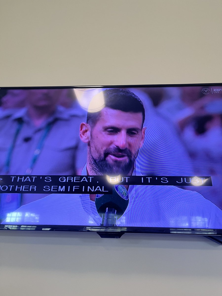 johnnynutrock's tweet photo. Novak Djokovic looks like Nikola Jokic https://t.co/OSbZs0j6HD