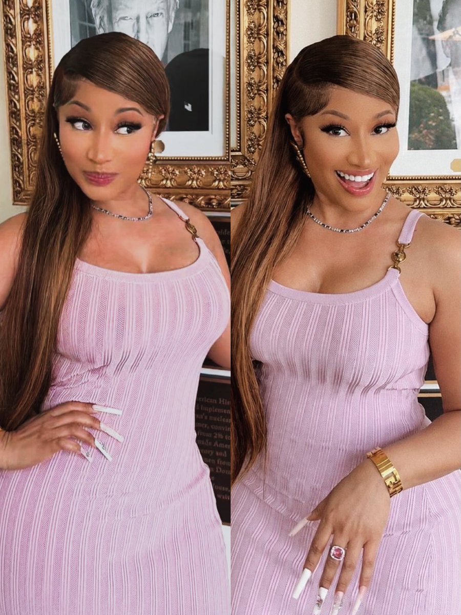 seasonmaraj's tweet photo. .@NICKIMINAJ is currently the highest charting female rapper on Spotify South Africa 🇿🇦 &amp; Nigeria 🇳🇬 https://t.co/Fb9gHqjaxf