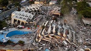 dharmaivanova's tweet photo. Formas de gestionar ayuda frente a doble terremoto que no vimos en Maracay y Aragua:
Metrobuses de ida y vuelta a la Guaira con voluntarios, agua, comida, guantes, tobos, picos, palas y cascos.
Hay recursos disponibles con los que las autoridades no contribuyen https://t.co/QEg9DnBWTQ