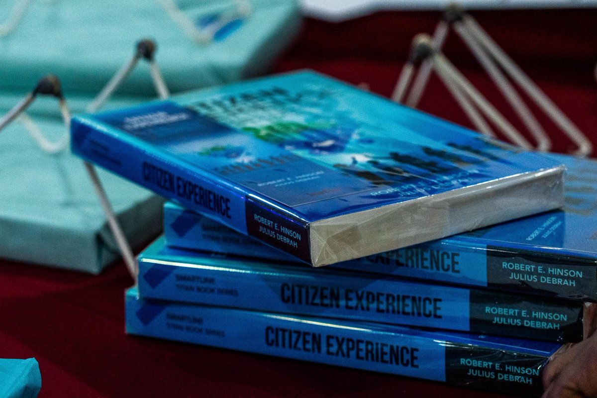 sasabonsamsnr's tweet photo. Today marked the official launch of _“Citizen Experience" : A Reset for Superior Public and Civil Service Delivery
a new book co-authored by Hon. Julius Debrahand Prof. Robert Hinson
The book presents practical ideas for resetting Ghana’s public and civil service to put citizens first and deliver better results.

#CitizenExperience #PublicServiceReset