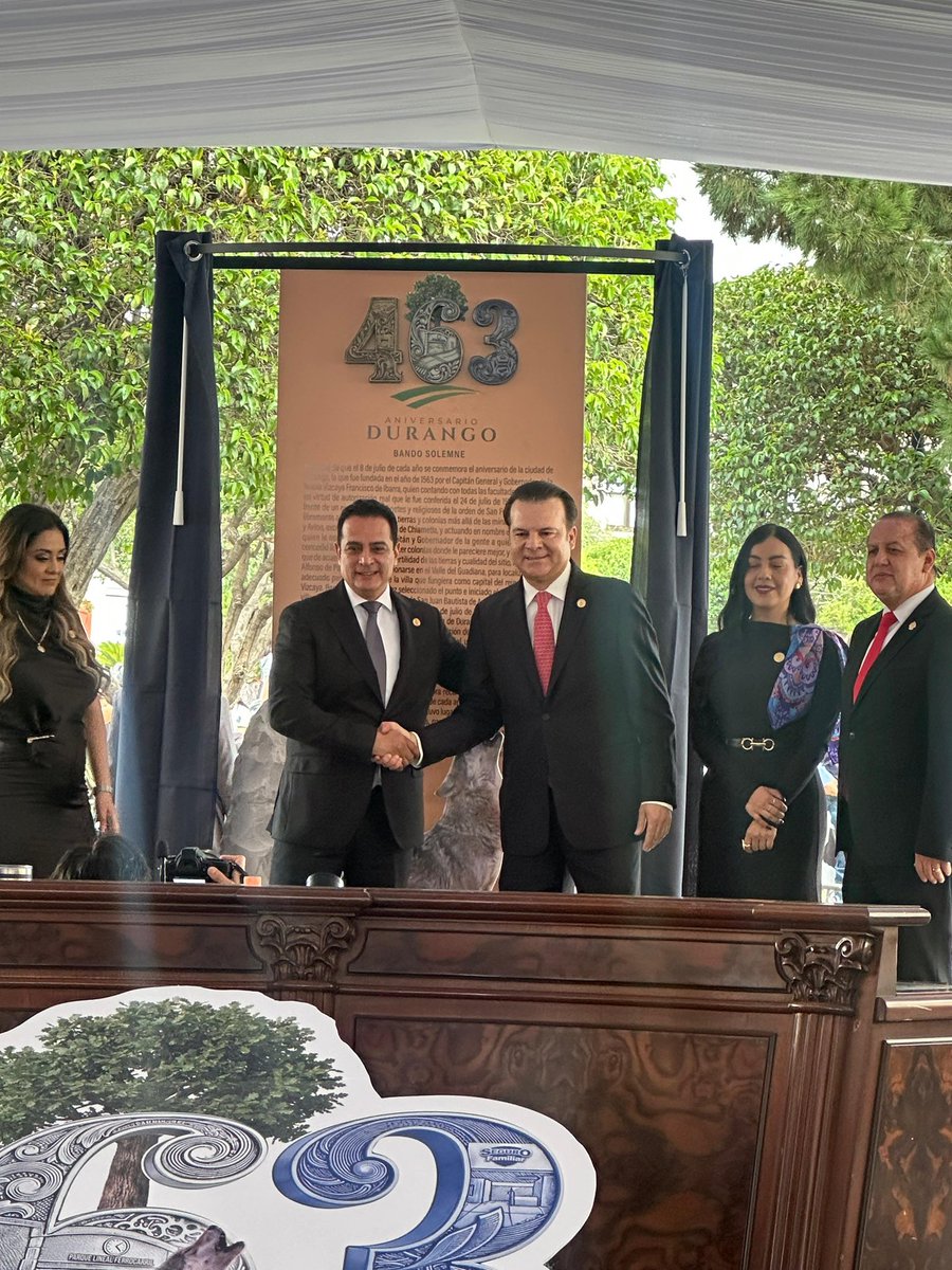 gina_campuzano's tweet photo. 🦂Durango no solo celebra un año más de su historia; celebra a su gente, sus tradiciones y el orgullo de pertenecer a esta tierra.

Que este 463 aniversario nos inspire a seguir trabajando por un estado con más oportunidades para todas y todos.

¡Muchas felicidades, Durango! https://t.co/snBArp74Pz