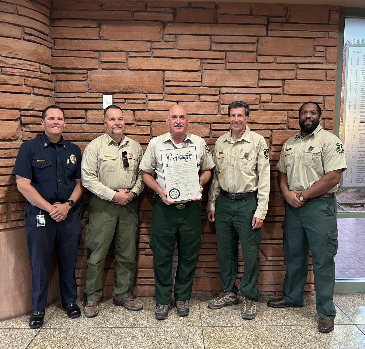 Commishbecker's tweet photo. This Weekin Chambers, we presented a proclamation honoring Ranger Ray for 25 years of service to Clark County.

Thank you, Ranger Ray, for your dedication to protecting our parks, serving residents, &amp; making our community better. Congratulations on this well-deserved recognition! https://t.co/WvvVgKwxH3