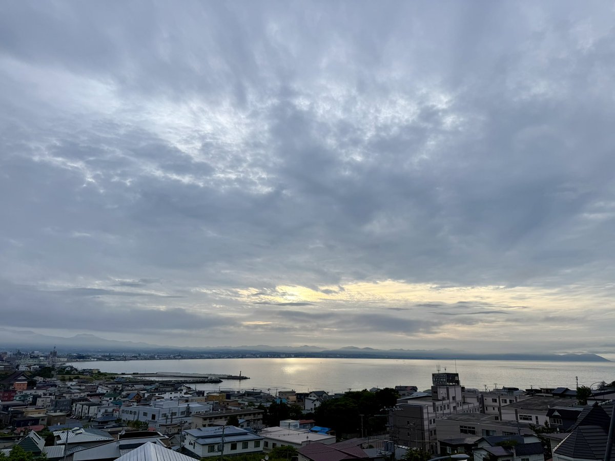 otsukisama50's tweet photo. “夢の為に逆算をしていくのが大事”
TERU
#おはようございます #おはよう函館 https://t.co/9jXz887dp0