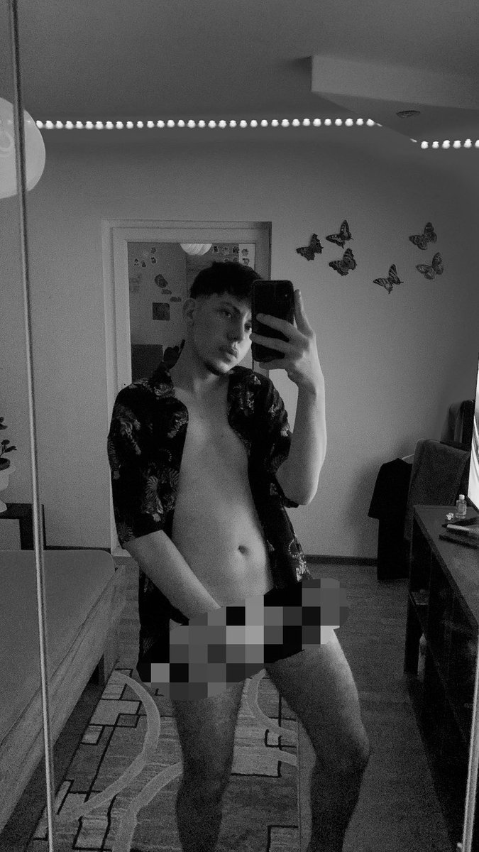 Milo_krew's tweet photo. Iubirile mele în doar jumătate de oră este ziua mea
Happy b-day to me 🥳
Dacă vreti sa imi lăsați un cadou look down🙂‍↕️

https://t.co/eWbPe6dpab https://t.co/2KGXmpLJLh