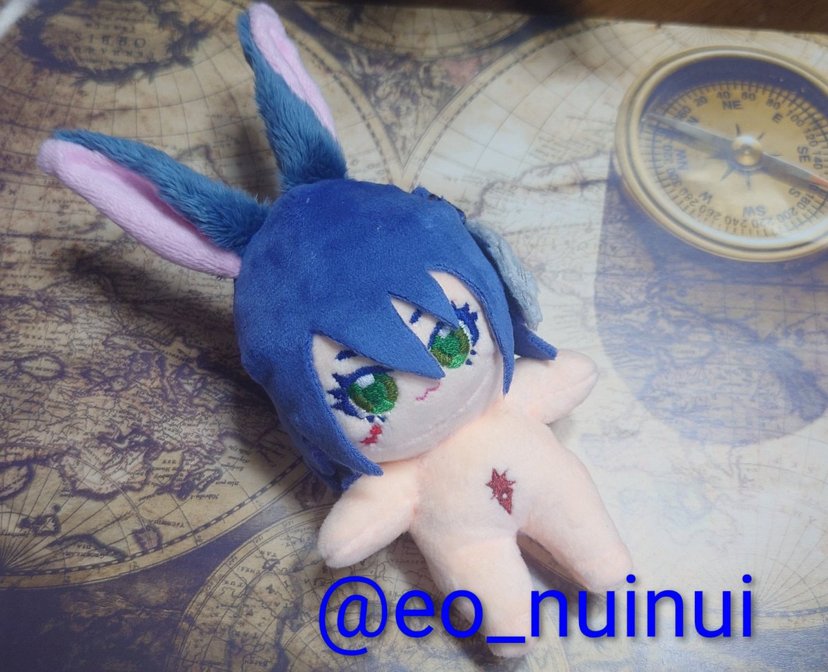 eo_nuinui's tweet photo. モデル自機さんぬい 2人目、立ち上がりました…！
モデル提供並びにご協力頂き誠にありがとうございました！！
暗黒騎士のヴィエラさんです🫶こちらも素敵なぬいデザありがとうございました🙏理想に近づけてたら嬉しい…

型紙/参考:ぴよぴっこ(@piyopicco)様

#エオルゼア自機ぬい部 https://t.co/ezPsH3IICB