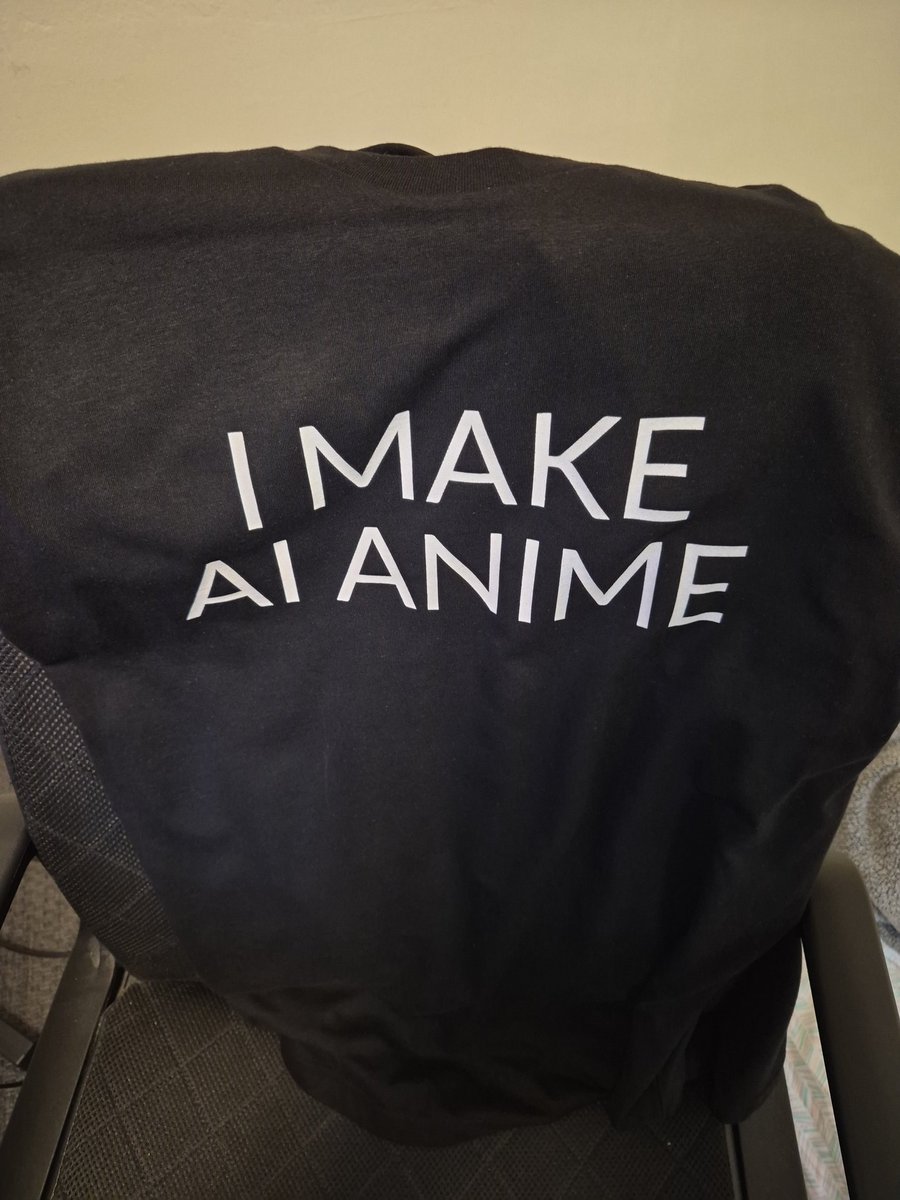 JimsonYang_'s tweet photo. New merch to weat, place your bets on how many hate irl comments I get this month https://t.co/I8ClqxgjmU