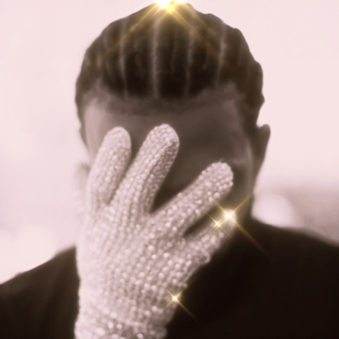 DrakeTurkiye's tweet photo. 🧊 Iceman albümünde bugünden itibaren Spotify’da 100 Milyon dinlenmeyi geçen şarkılar:

• Janice STFU
• National Treasures
• Shabang
• Whisper My Name

Sizin favoriniz hangisi? https://t.co/33sWQNOWrj