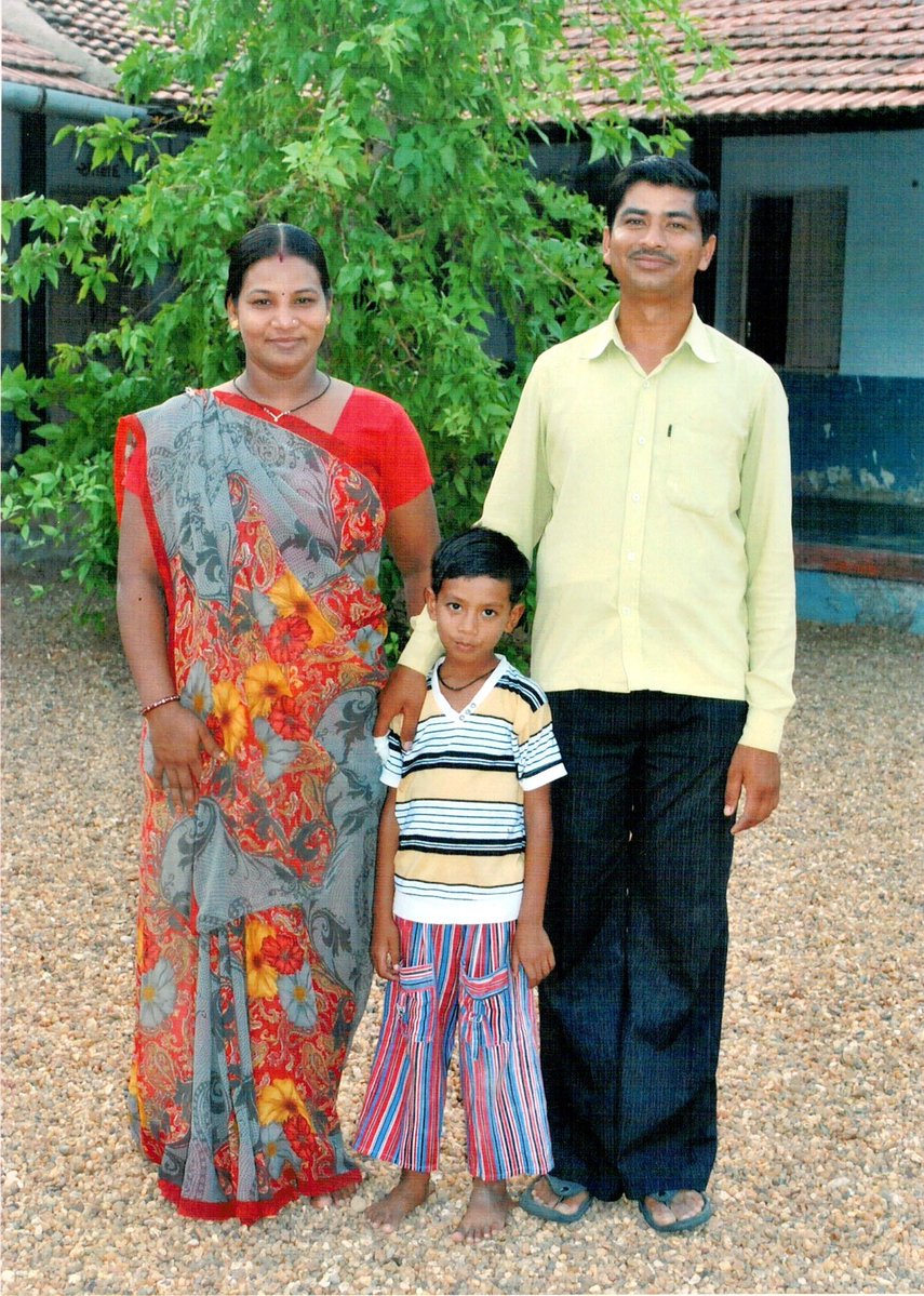 dhavu112's tweet photo. I don't know who styled me this day, but mixing horizontal stripes with vertical stripes is absolute peak chaotic energy. 

Glad to know my fashion sense started strong. 🦓😂

#TBT #Family https://t.co/fAXZcRN5Fd