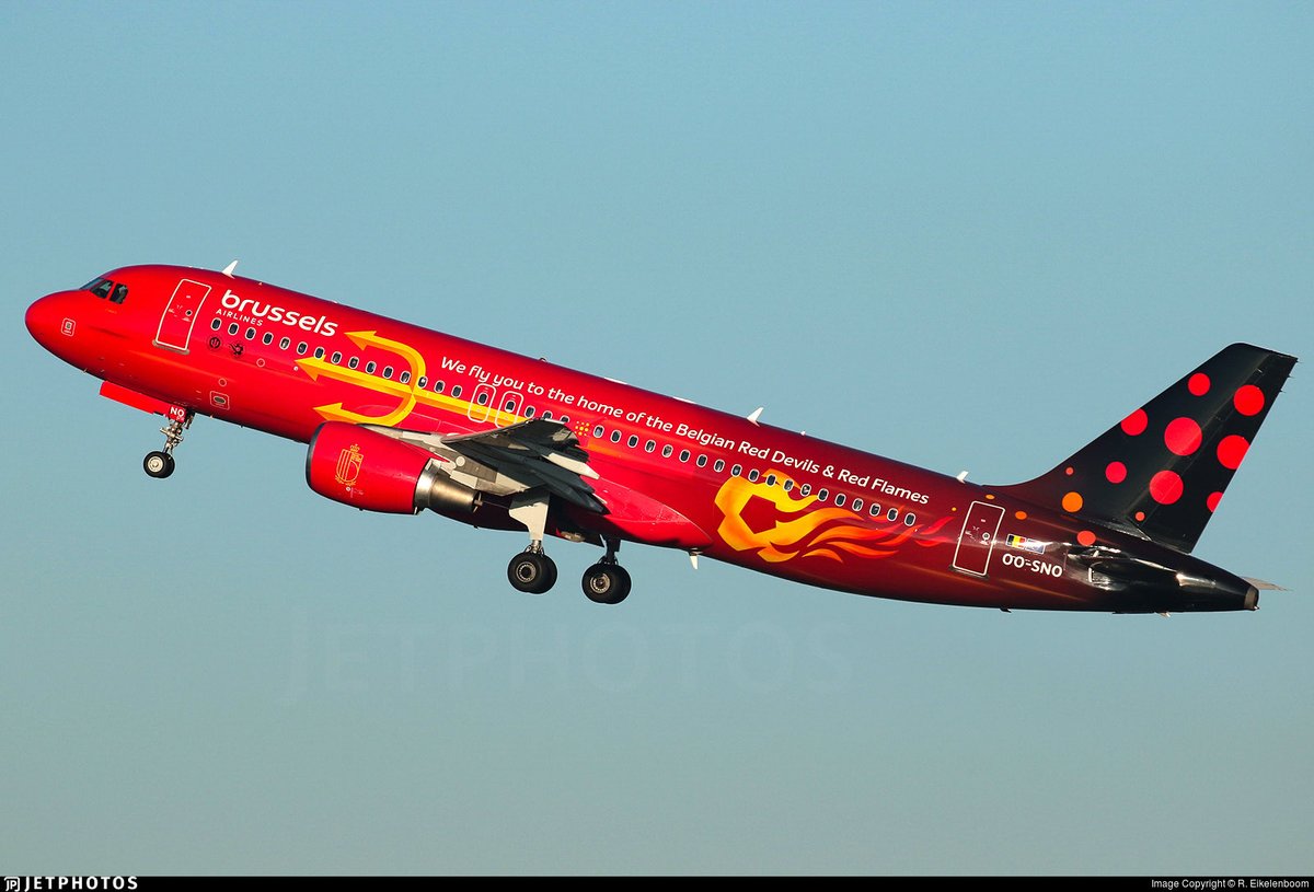 JetsLigue1's tweet photo. 🇪🇸 ESP | BEL 🇧🇪

😂 Des gamins chez Brussels Airlines. 

✈️ La compagnie a volontairement CHOISI cet avion aux couleurs des Diables Rouges pour effectuer tous ses trajets en Espagne cette semaine. 

👉 Toute la semaine l’avion sera visible partout en Espagne.

(@flightradar24) https://t.co/QoyWz07hXp