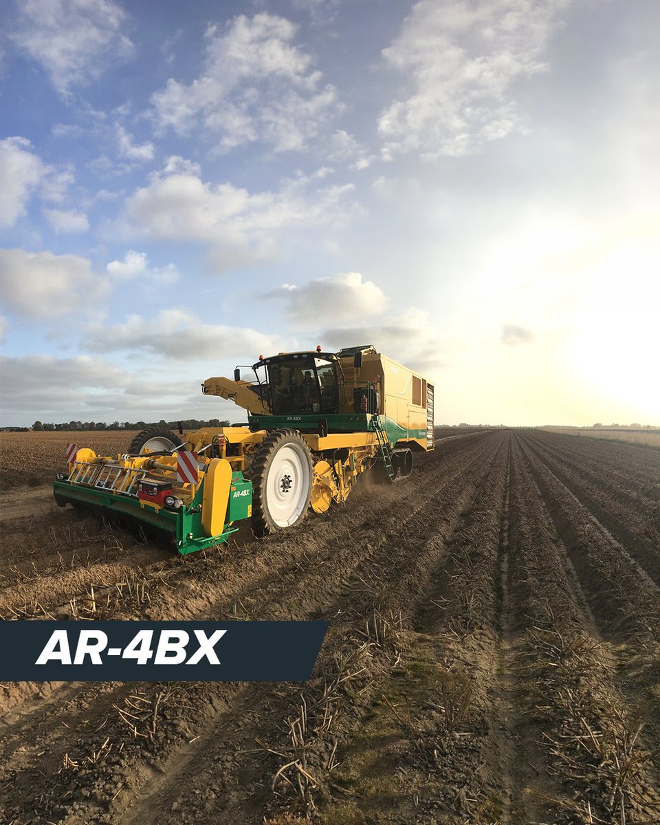 OxboCorp's tweet photo. When it comes to harvesting, every detail matters. From gentle crop handling to increased capacity &amp; reliable traction, these features on the AR-4BX are designed to help maximize productivity throughout harvest.
🥔Soft-Pocket Elevator
🥔14-ton bunker
🥔Class Terra Tracs
#oxboisag https://t.co/mJgMz84XkY
