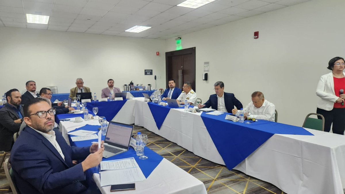 fecamco's tweet photo. FECAMCO participó en la CXXV Reunión Ordinaria del Directorio de @cocatram en Costa Rica, con una agenda que contempló los principales asuntos institucionales, reafirmando la importancia de fortalecer el transporte marítimo y la integración económica de Centroamérica. https://t.co/eb6L4pZ1jW