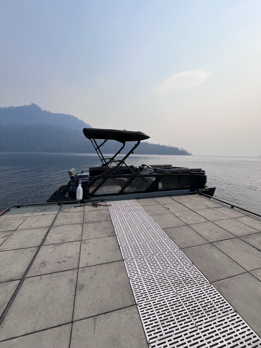 caseyrstang's tweet photo. Shuswap, BC https://t.co/gQsGltIjqx