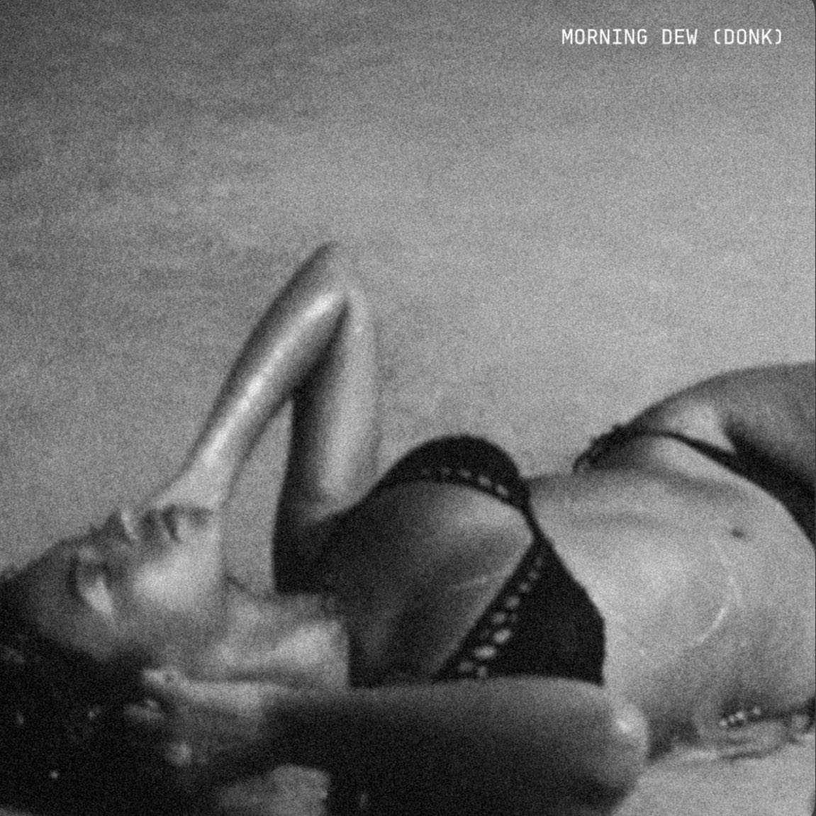 bbeyvibes's tweet photo. One has to go (Beyoncé slow jam edition) https://t.co/JfFVGMdYnM