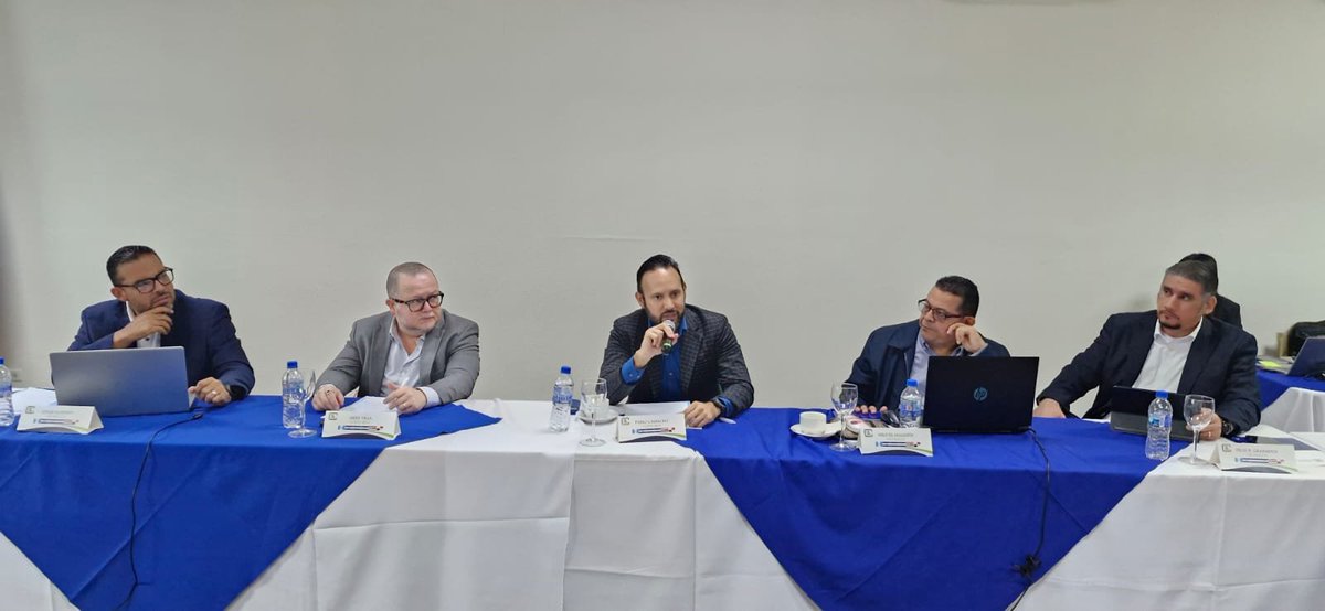 fecamco's tweet photo. FECAMCO participó en la CXXV Reunión Ordinaria del Directorio de @cocatram en Costa Rica, con una agenda que contempló los principales asuntos institucionales, reafirmando la importancia de fortalecer el transporte marítimo y la integración económica de Centroamérica. https://t.co/eb6L4pZ1jW