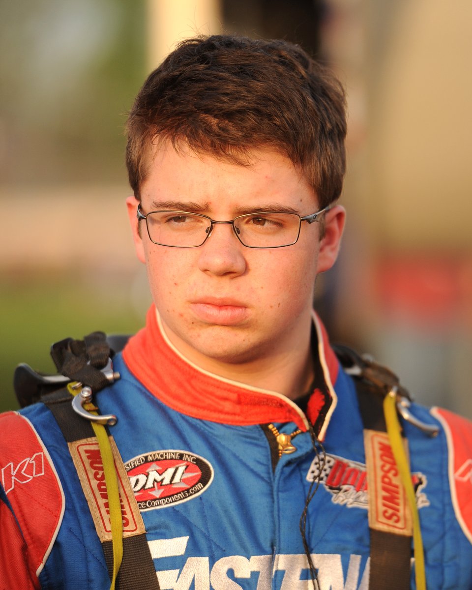 PArch1010's tweet photo. 2017 - @Macri39M Anthony Macri @WilliamsGrove with @WorldofOutlaws @SprintCarNews @hosehead33 @UsaSprint https://t.co/CyUpuAnxPZ