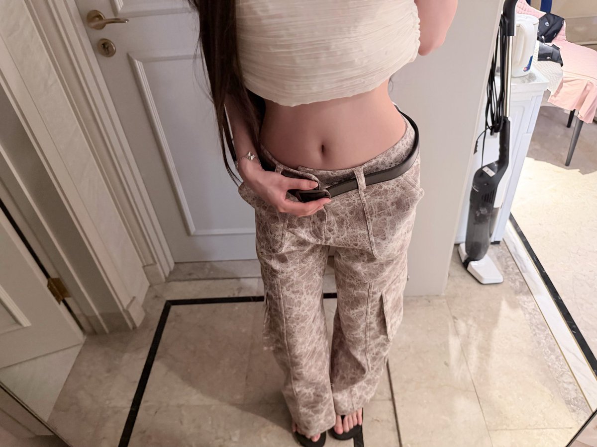 Rylanccansxn's tweet photo. 可以操40 分钟的的男人算什么水平了？ #休斯顿 #女大 https://t.co/BRiopN4Y6O