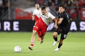 FCUTransfers's tweet photo. Davy van den Berg ligt er voor 3 weken uit met een zware hoofdblessure en zal beginnen aan zijn revalidatie https://t.co/Puue1YsALB