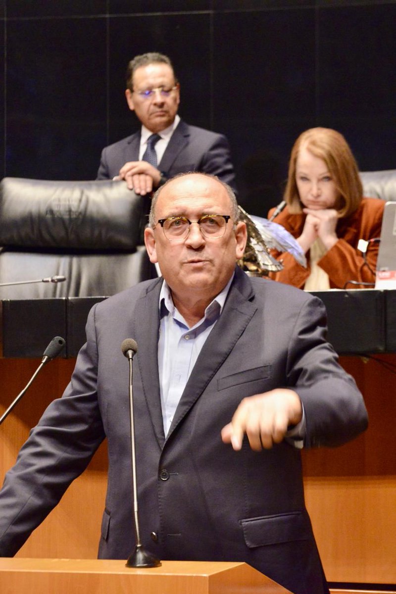 clamorsocialx's tweet photo. URGE RUBÉN MOREIRA RESCATE DEL SECTOR CAFETALERO PARA PROTEGER A MÁS DE 500 MIL PRODUCTORES @rubenmoreiravdz
@GPPRIDiputados @ElenaSBarrios @informativoax  
https://t.co/2QR5G1QksE https://t.co/bh7FkdI1I9