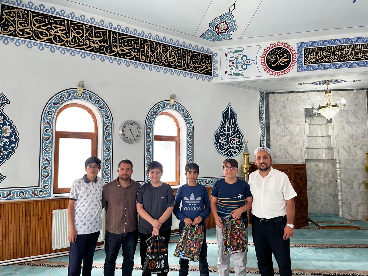 mttbbayburt's tweet photo. Genç Osman Mescidi - Yusufiye Cami

MTTB Bayburt ve MÜSİAD Bayburt ortaklığında,
Bayburt İl Müftülüğü koordinasyonunda
"Bu Yaz Camideyim" projemiz devam ediyor.

Cami merkezli toplum için birlikte çalışmaya devam ediyoruz.

#MTTBBayburt
#MTTBMüslümancaDuruştur
#BuYazCamideyim 
#CamiMerkezliToplum