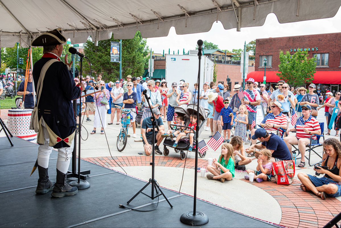 HendCoLocalGovt's tweet photo. Our community absolutely showed up for America’s 250th birthday, and your photos prove it! 🇺🇸✨ Use the "Captured in the County" link to send us your best Henderson County living moments — big scenery, quiet corners, and everything in between. 

https://t.co/NlgUmkwnT1 https://t.co/T8m4HDHwi3