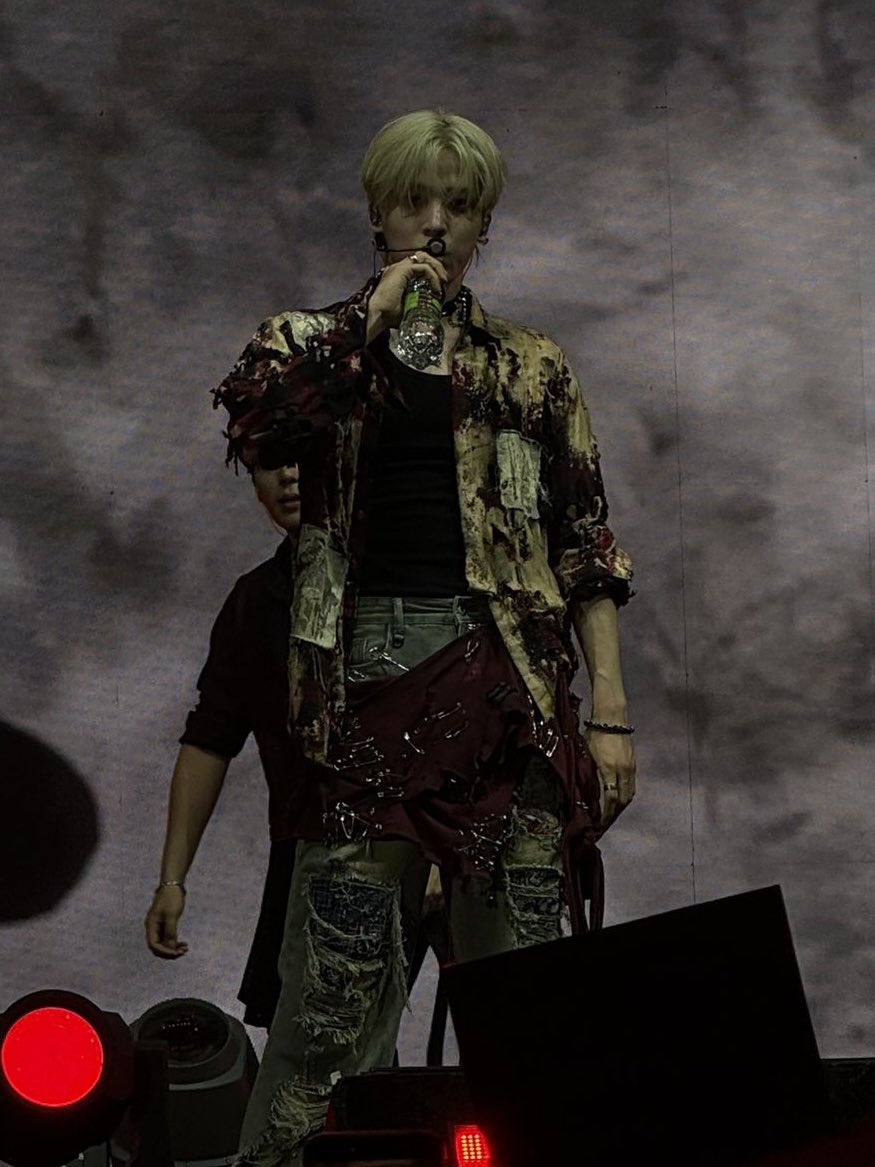 JYHLATTE's tweet photo. HOLY SHIIIIIIIII https://t.co/tzFknL4nmV
