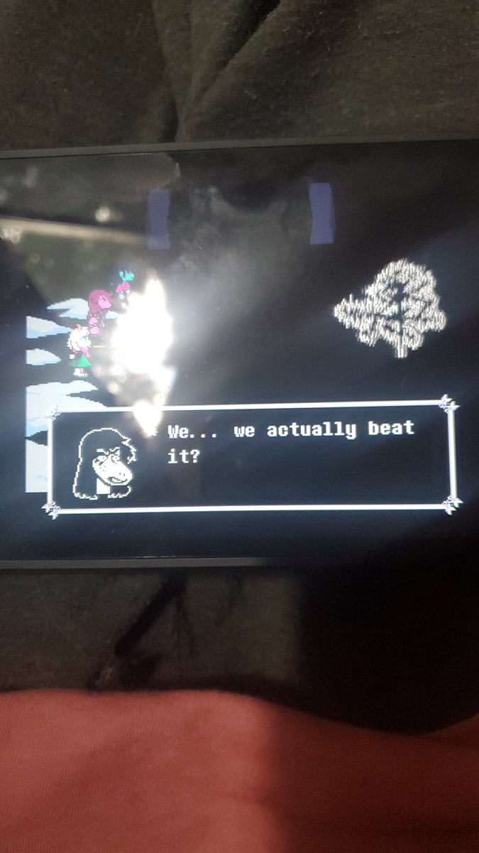 synthpopposting's tweet photo. i just beat the knight without the mantle within 30 mins of me trying #roaringfraud #owned https://t.co/070EVfphxa
