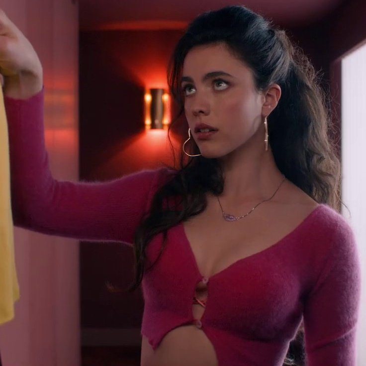 popsvibe's tweet photo. Margaret Qualley in The Substance 2024. https://t.co/gUepYlMAGG