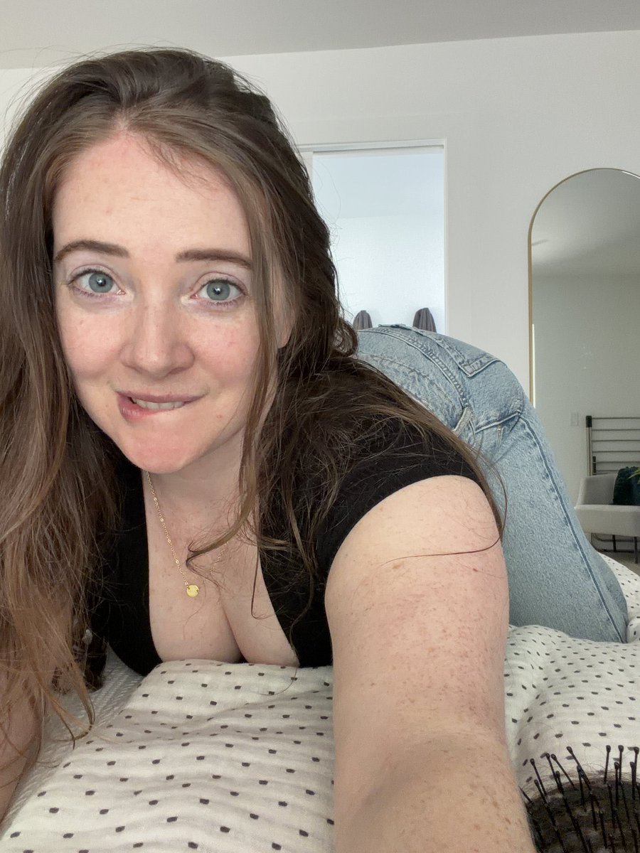 Jessicagreg414's tweet photo. Who’s down for some fun sweetie🫶♥️I’m available for meetup 🍆💦👅🥵#Virginia #williamsburgva #757links #757meets #richmond #richmondva #804freaks #804meets #804links #Hamptonlinks #norfolkfreaks #portamouthva #NewportNews #VirginiaBeach #Portsmouth #Suffolk #Chester #757area https://t.co/D5xYVDMtyS