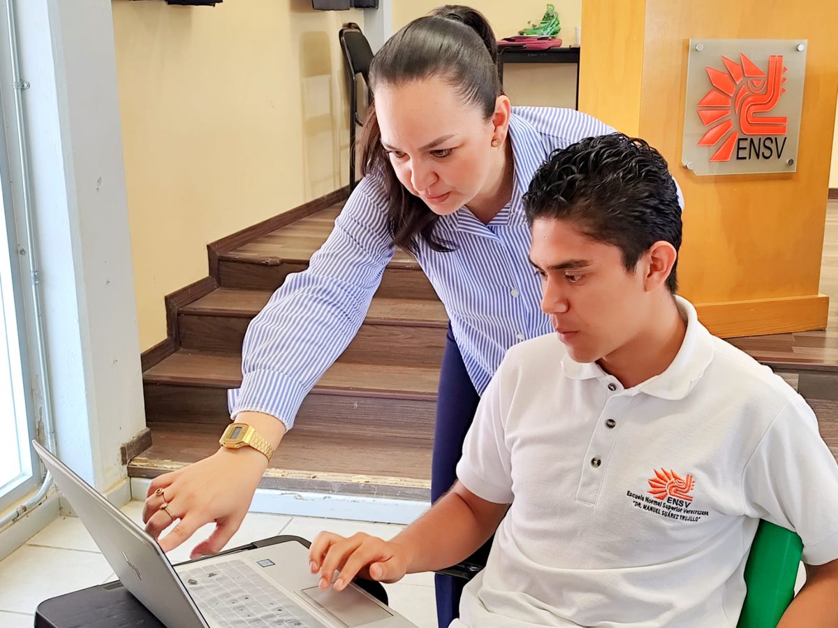 normal_ensv's tweet photo. Como cierre de curso, la Academia de Planeación y Evaluación de la ENSV realizó el taller Planeación Didáctica en la NEM, dirigido a estudiantes de segundo semestre de la Licenciatura en Enseñanza y Aprendizaje en Telesecundaria. Impartido por la Mtra. Ximena Vela González. https://t.co/X7dFhzmcZF