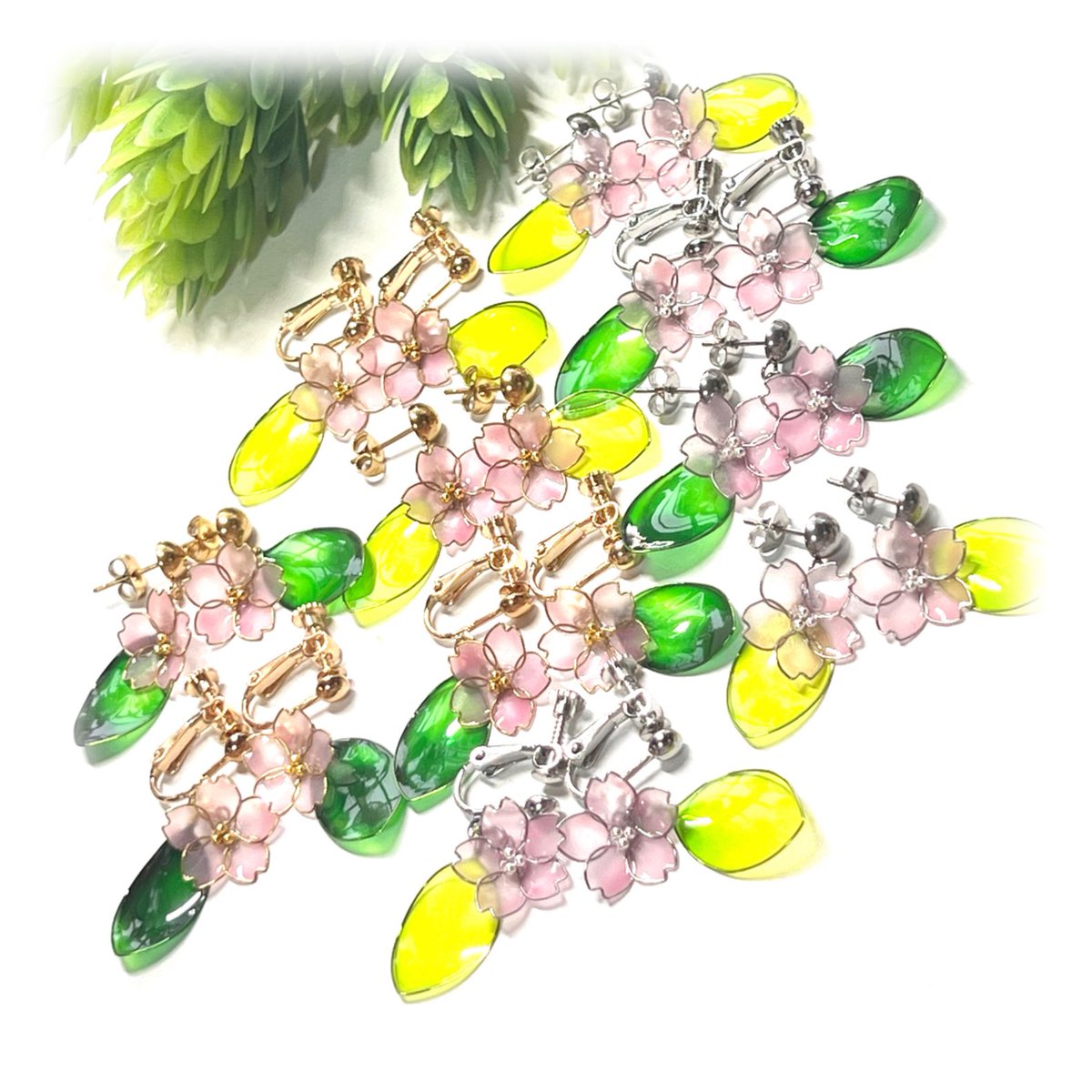 akari_creator's tweet photo. 桜-sakura-
ポストピアス
※金具交換無料
⁡
7/11土曜日
7/12日曜日
9:30~16:00
信州ハンドクラフトフェスタ
inエムウェーブ
⁡
【ブースNo.245】

#信州ハンドクラフトフェスタ2026出展します #信州ハンドクラフトフェスタ #エムウェーブ #長野 https://t.co/VdqpTY3sXx