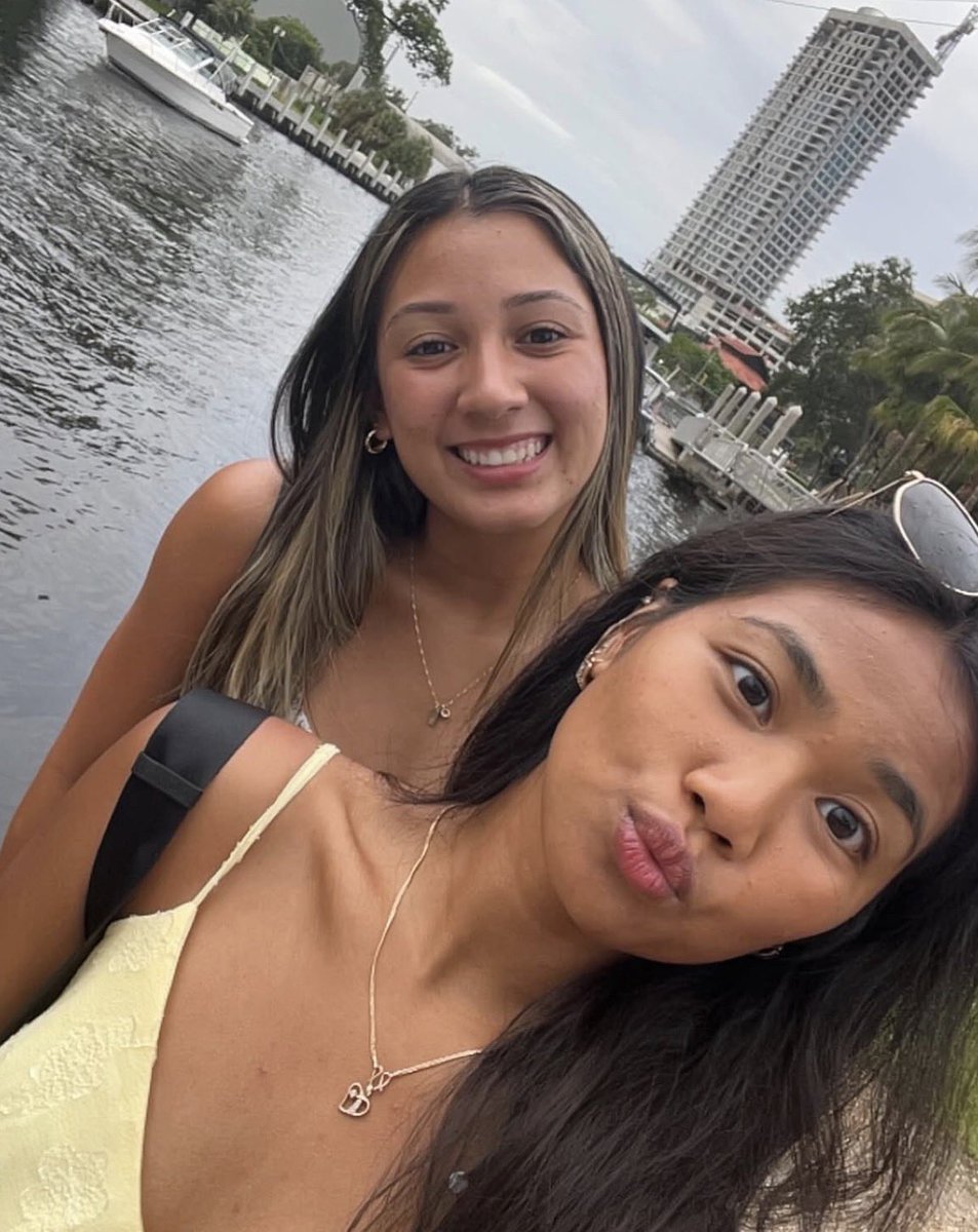 toribopbop's tweet photo. who wants more asian bops?? https://t.co/U80jgkr9iH