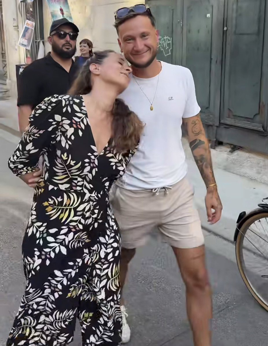 jean_bexon's tweet photo. Quatre mois après le meurtre de Quentin, Raphaël Arnault vit sa meilleure vie au festival d’Avignon. 

9 de ses militants sont actuellement inculpés et en détention provisoire à la maison d’arrêt de Lyon pour meurtre en réunion et arme par destination. https://t.co/OZbsOn7LKv