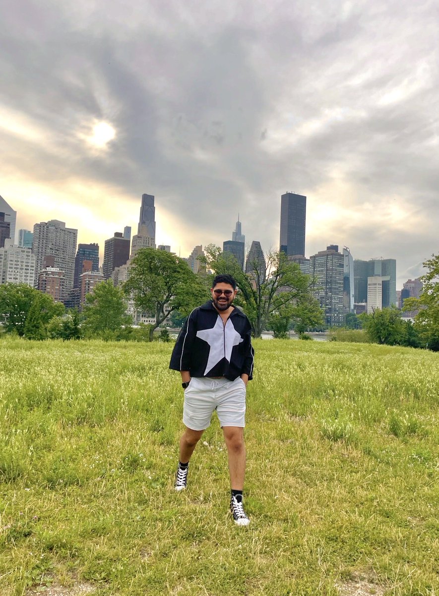 feerdooo's tweet photo. NYC 🗽 https://t.co/90eIpsT8vF