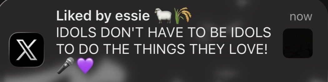 starbiivt's tweet photo. oh my gosh! i got support from essie! :) i'm so hap- ....wait 🫪🫪🫪 https://t.co/pUL1gQ7xlt