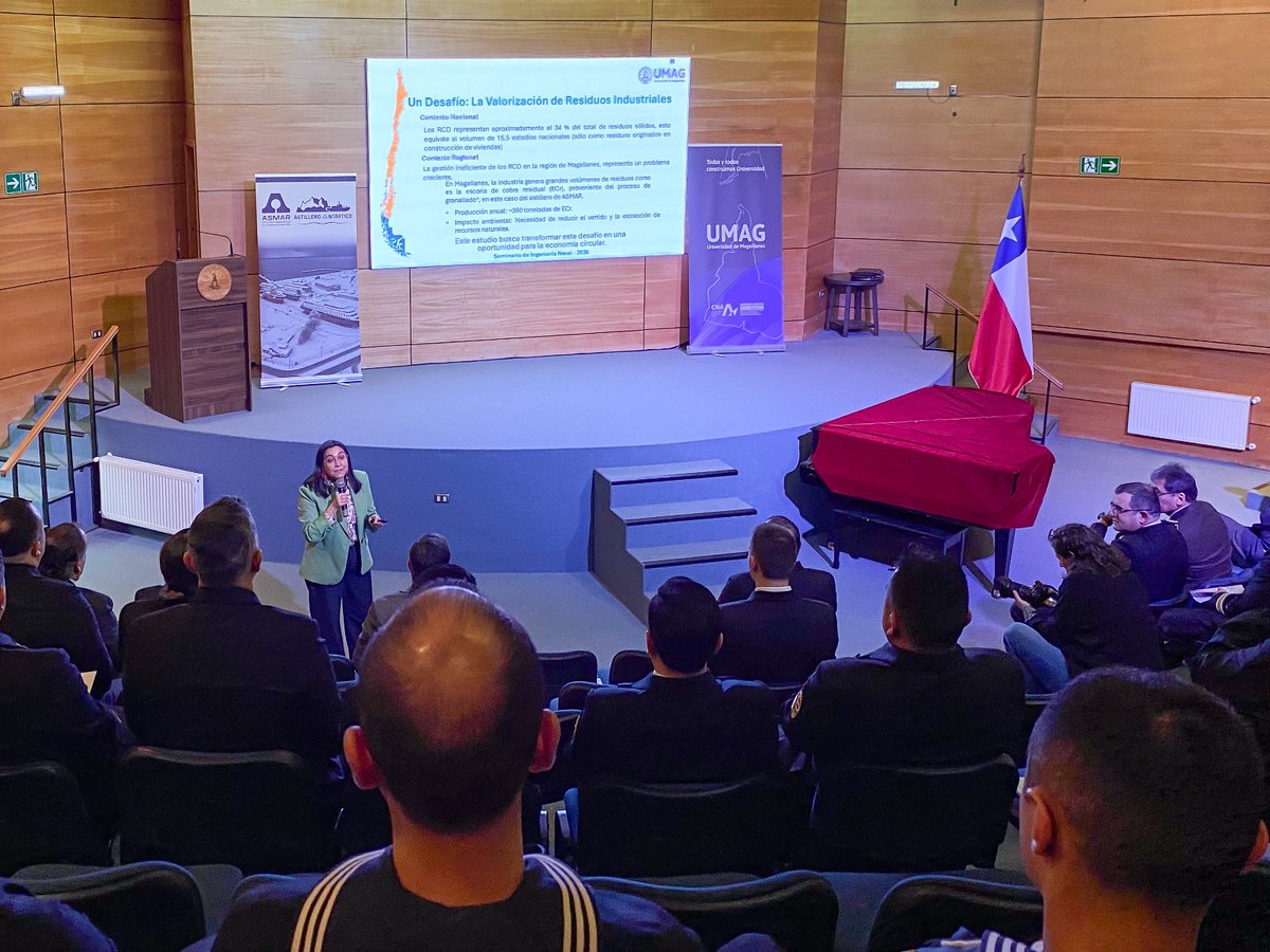 Armada_Chile's tweet photo. En el marco del 137° Aniversario de la Especialidad de Ingeniería Naval, la Armada de Chile junto a ASMAR y @udemagallanes, organizaron un Seminario de Ingeniería Naval sobre innovación y desarrollo tecnológico vinculados al ámbito marítimo

#ArmadaPorChile #ArmadaEnMagallanes https://t.co/dghLUOQfCn