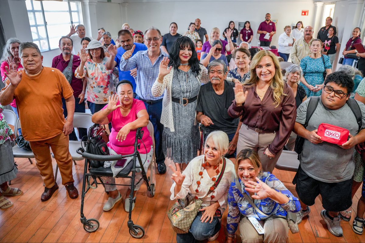 NormaMXL's tweet photo. La inclusión se construye sumando voluntades. Hoy, gracias a @DIFMEXICALI , FUNDACIÓN MVS y @Tiendas_OXXO , 200 personas recibirán un auxiliar auditivo que transformará su calidad de vida. https://t.co/J9b8MqzBgR