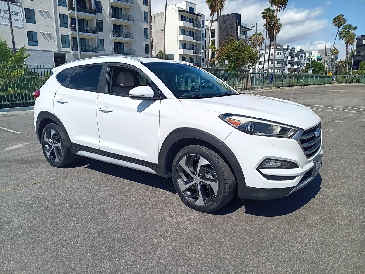 FJAutoSale's tweet photo. 🚗✨ Adventure starts the moment you turn the key. The 2017 Hyundai Tucson Sport is the perfect blend of style, comfort, and efficiency. Featuring a turbocharged engine, smooth automatic transmission, and spacious interior, this SUV is ready for wherever life takes you. https://t.co/gLOrG0Pcp9