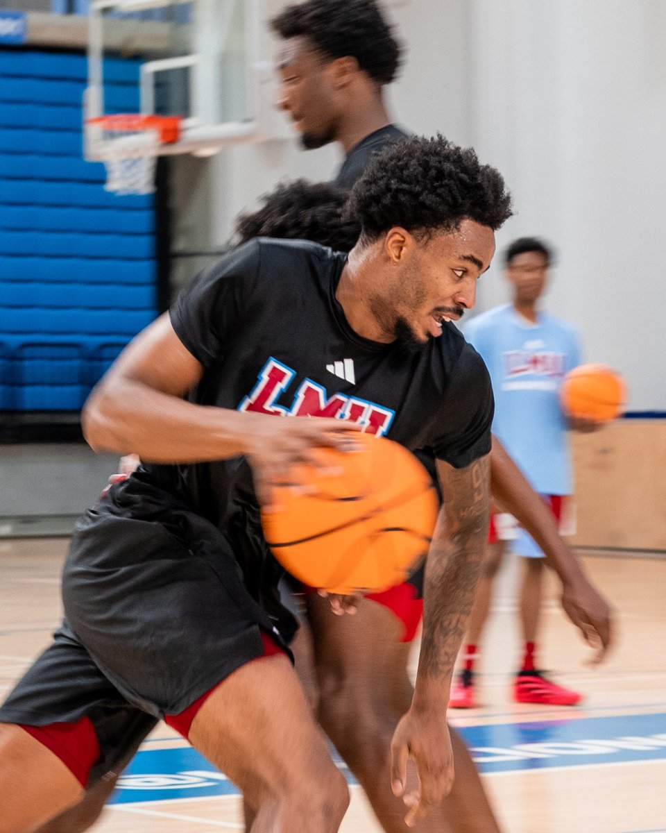 lmulionsMBB's tweet photo. Midweek Practice Flicks 📸 https://t.co/4RpNzNc5k1