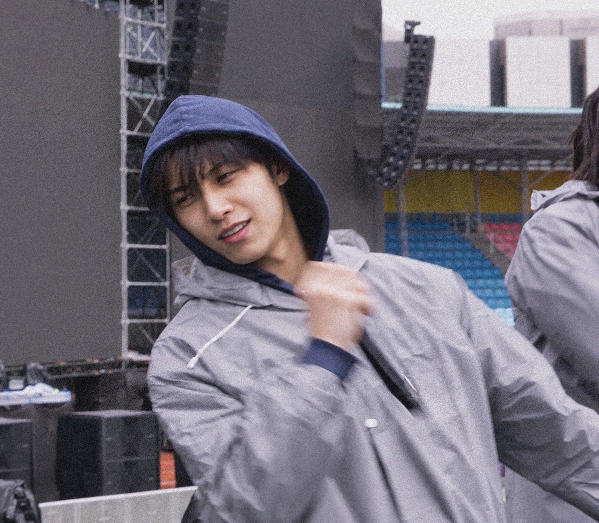 918_ryul's tweet photo. 🎥Super Concert Mongolia BTS [07.08.26]
📥 Free to save for personal use! Please give credit if you repost.

#Ryul #률 https://t.co/tPIihcR2em