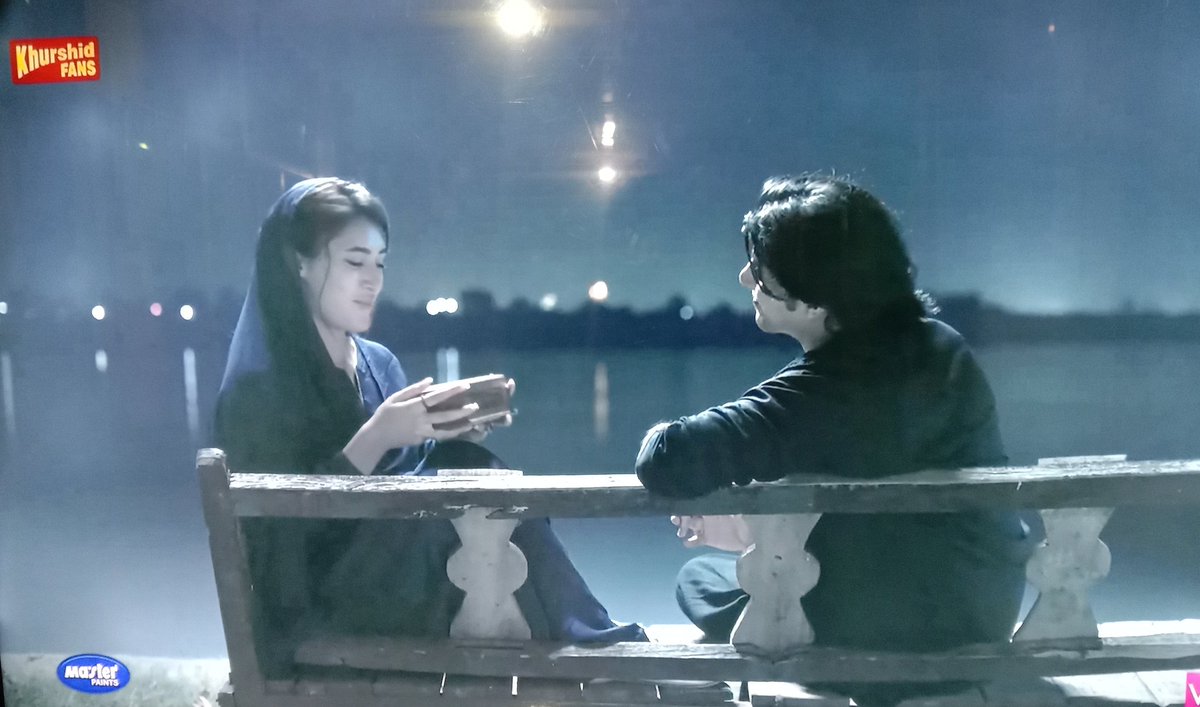 engileen_k's tweet photo. Lagta hai yh episode flashbacks mai hi khatam hoga.
#zanjeerain https://t.co/qcuRT0qEts