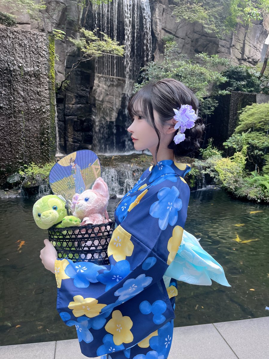 miinyaaa23's tweet photo. お知らせ⋆͛📢⋆

本日12:00から初❣️❣️
浴衣個撮予約開始です！！

ヘアメで浴衣に似合う可愛いアップヘアにして初めての浴衣個撮でゆっくり楽しみながらお写真撮って欲しいなっっ👼🏻🤍

予約はこちらから⬇️

https://t.co/WITEO7FbgN

(写真は2年前の完全プライベートで撮ったの😂😂) https://t.co/JhoaXlaOdb