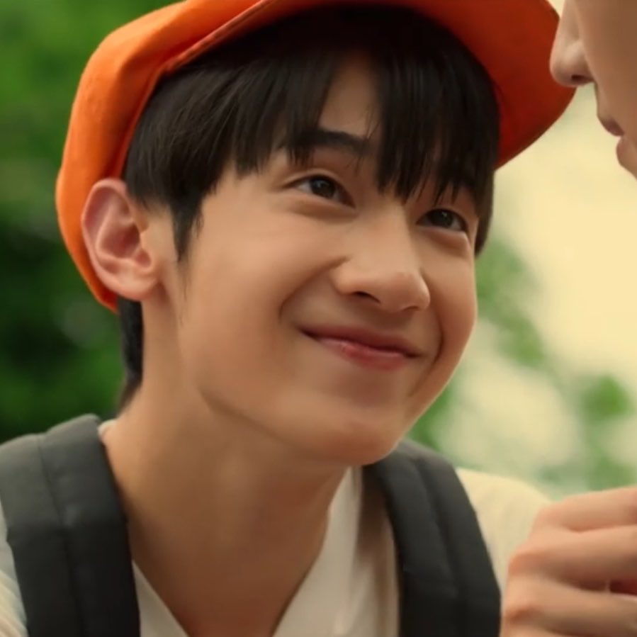 kiqsh's tweet photo. โก๋ 2 ต่อยเจ่บมากไหมว้ะ https://t.co/WEK9cWqyXm