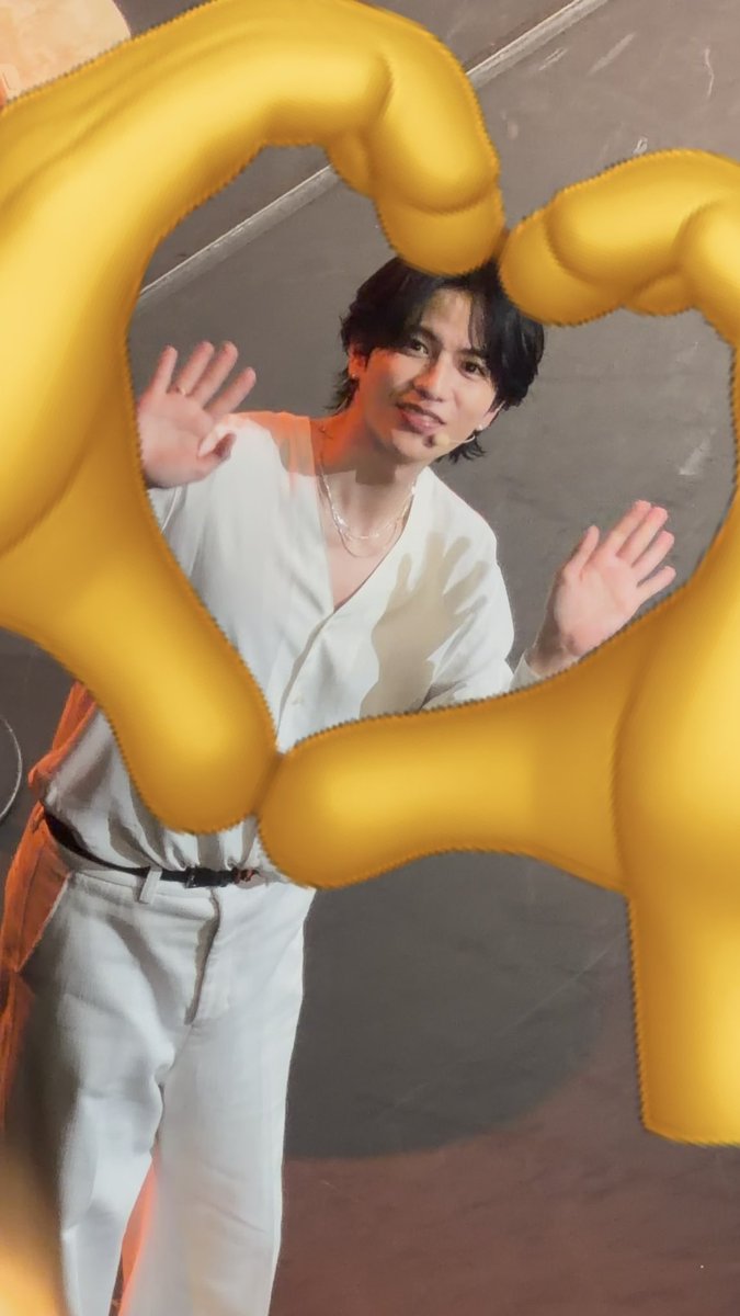 m_k_7777's tweet photo. デビュー15周年
おめでとうございます🎊
素敵な時間をありがとう💖
またすぐね！！！

#志尊淳
#SSJ
#SSJ15th https://t.co/djofOZ8Lfn